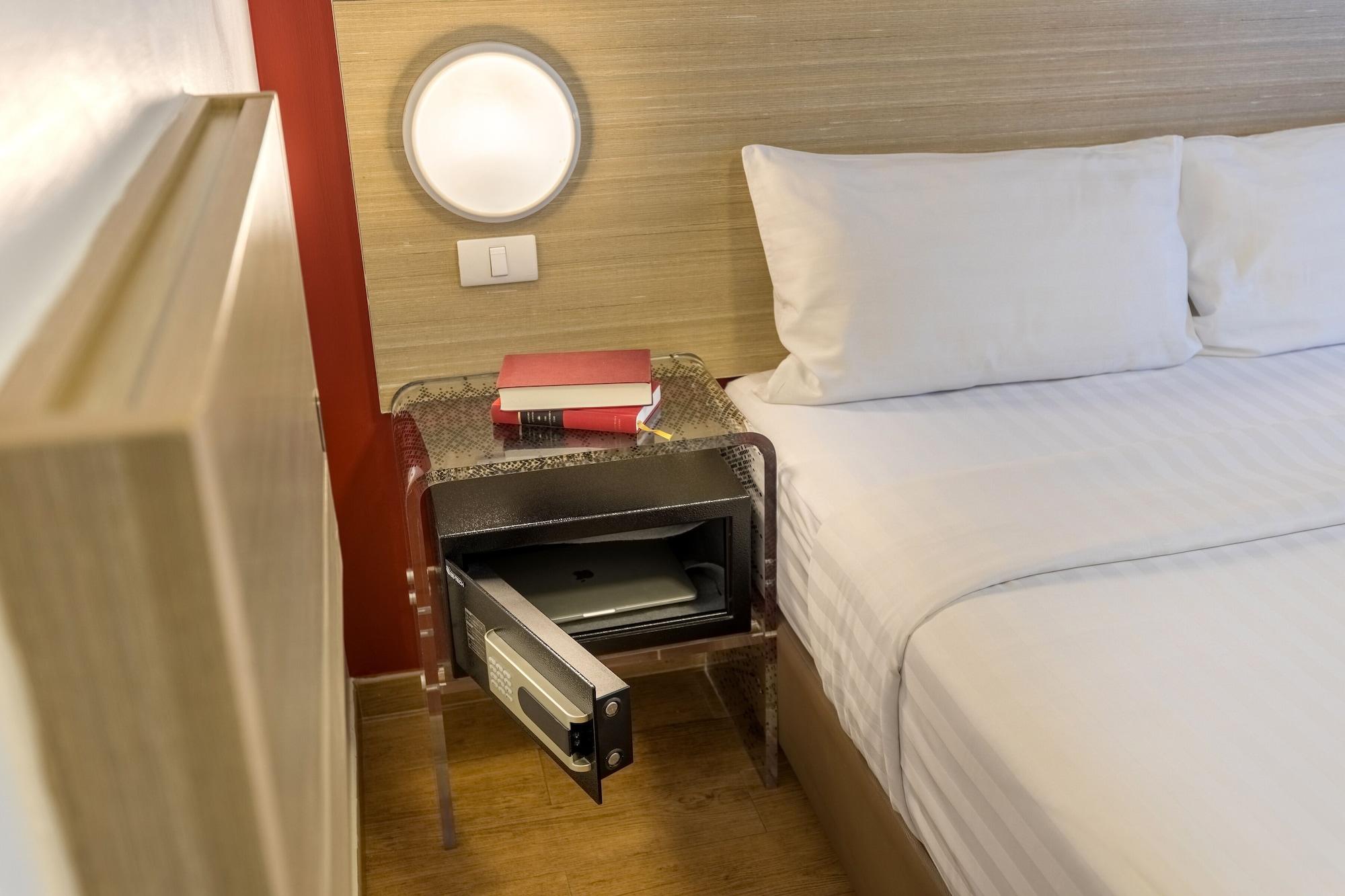 Red Planet Phuket Patong Hotell Eksteriør bilde