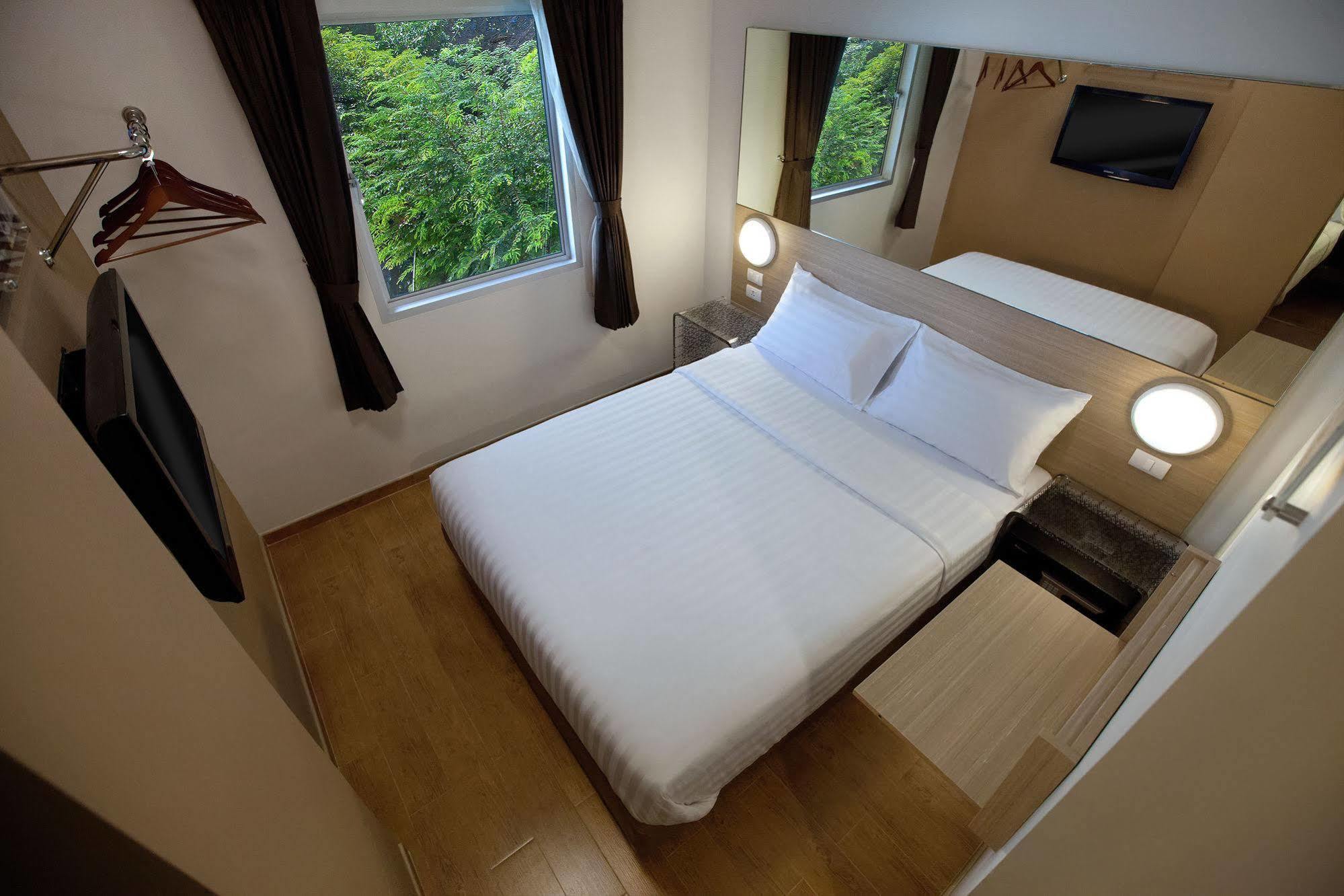 Red Planet Phuket Patong Hotell Eksteriør bilde
